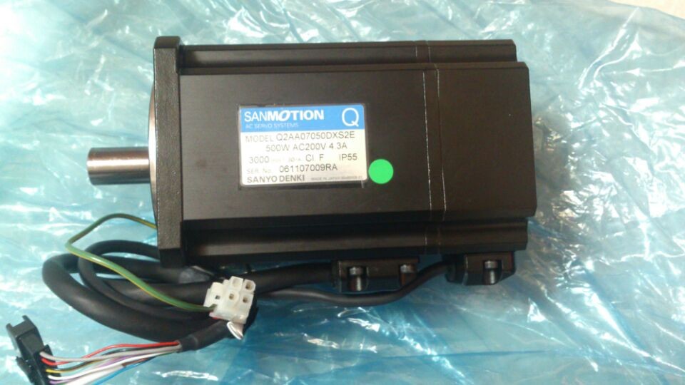 90K63-711403 AC SERVO MOTOR YAMAHA YG200 X500W