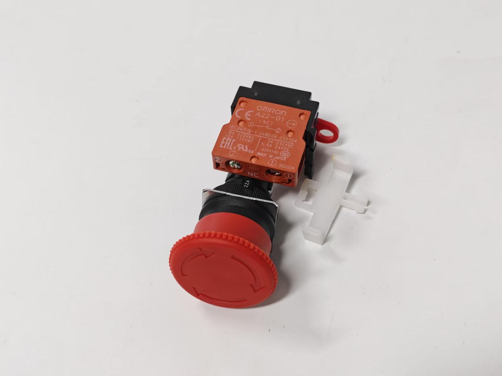 KGK-M5138-000 �ͺ�OMRON A22-01 �ƶ�����